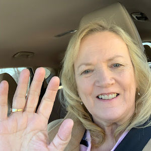 Meet your Posher, Sandy